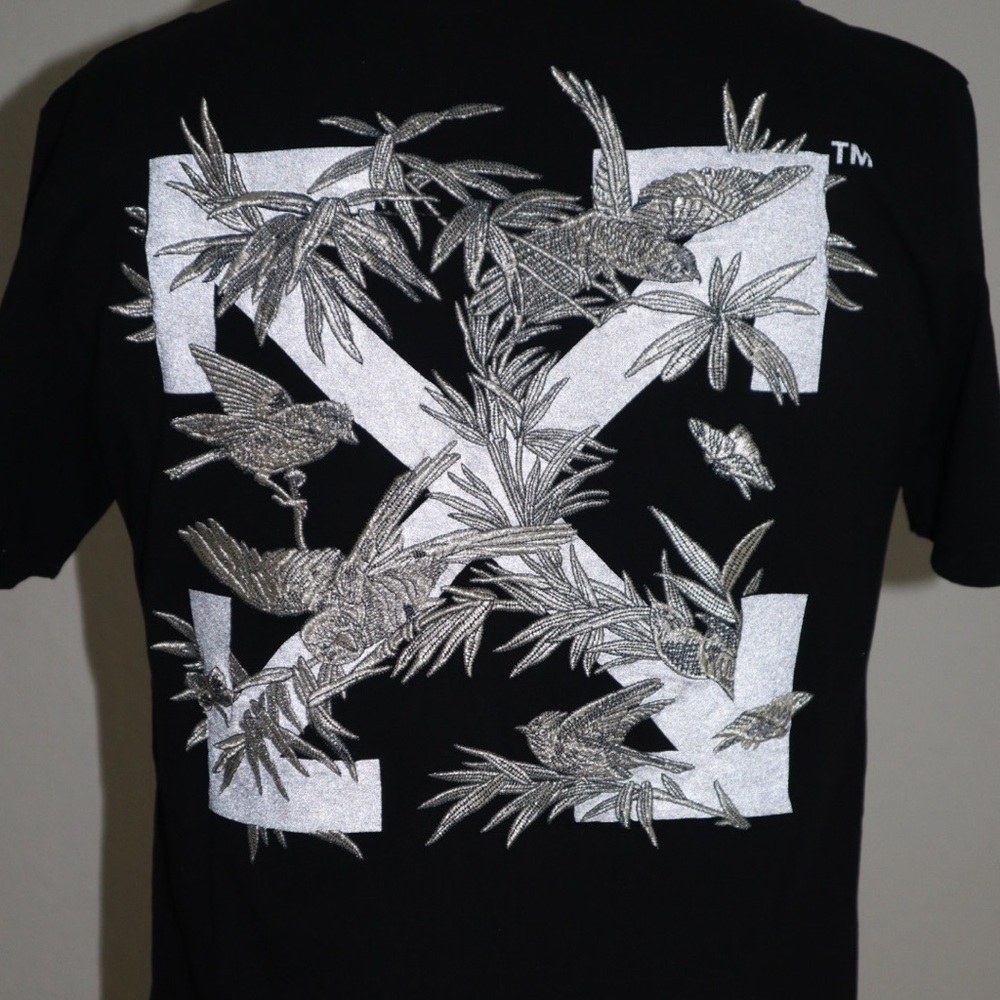 Women’s off white 3M reflector with embroidery *A must have*